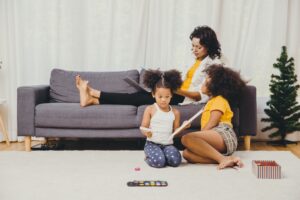 5 Tips To Help Busy Parents Master Their Job-Hunting Skills