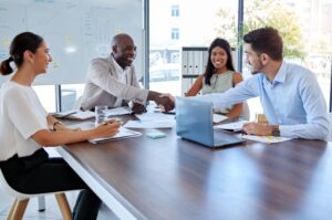 Headhunting Tips To Help Busy Businesses Excel